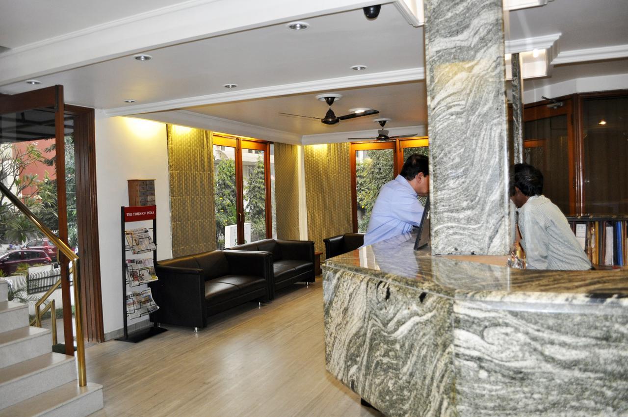 Hotel Grg ヴァドーダラー エクステリア 写真