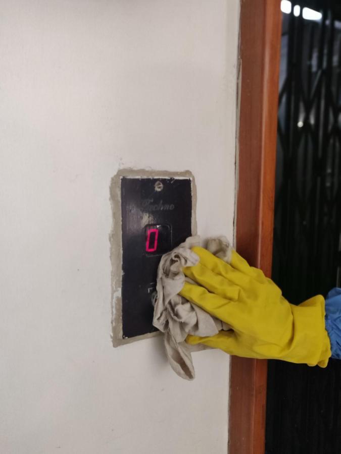 Hotel Grg ヴァドーダラー エクステリア 写真
