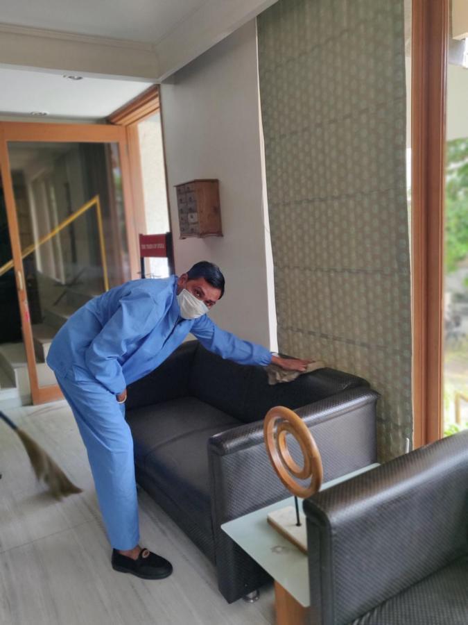Hotel Grg ヴァドーダラー エクステリア 写真